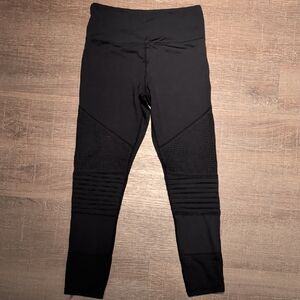 Black High-Waist Mesh Detail Leggings